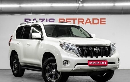 Toyota Land Cruiser Prado 150 рестайлинг 2, 2014 год, 4 100 000 рублей, 4 фотография