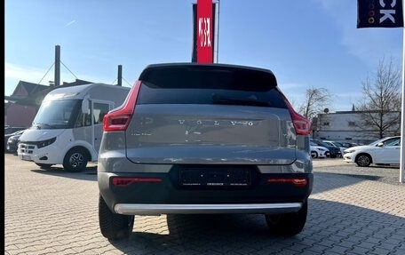 Volvo XC40 I, 2023 год, 2 980 873 рублей, 3 фотография