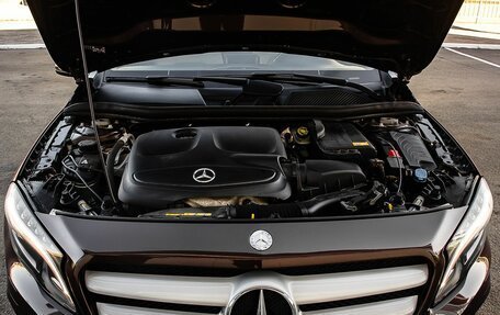 Mercedes-Benz GLA, 2014 год, 1 850 000 рублей, 10 фотография