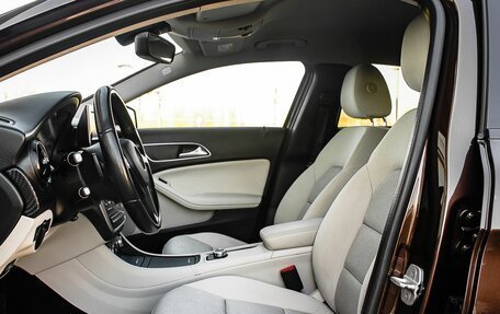 Mercedes-Benz GLA, 2014 год, 1 850 000 рублей, 21 фотография