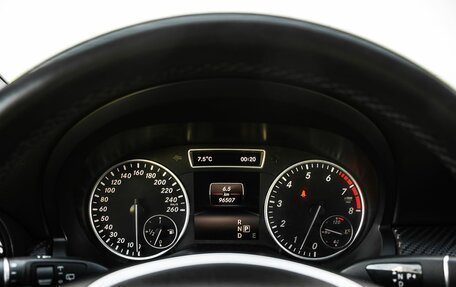 Mercedes-Benz GLA, 2014 год, 1 850 000 рублей, 13 фотография