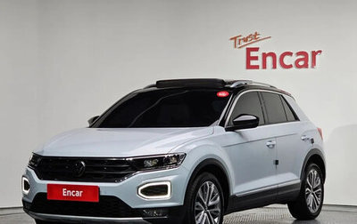 Volkswagen T-Roc I, 2022 год, 2 300 000 рублей, 1 фотография