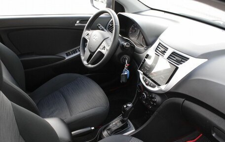 Hyundai Solaris II рестайлинг, 2015 год, 899 000 рублей, 11 фотография