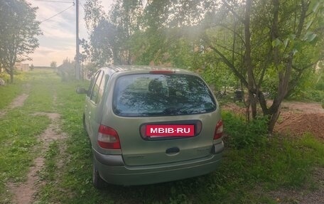 Renault Scenic III, 2002 год, 250 000 рублей, 3 фотография