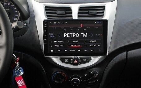 Hyundai Solaris II рестайлинг, 2015 год, 899 000 рублей, 12 фотография