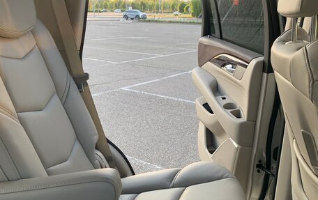 Cadillac Escalade IV, 2016 год, 5 200 000 рублей, 13 фотография