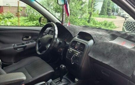 Mitsubishi Carisma I, 2001 год, 230 000 рублей, 10 фотография