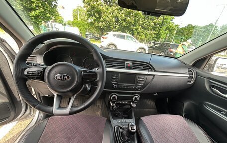 KIA Rio IV, 2018 год, 1 550 000 рублей, 7 фотография