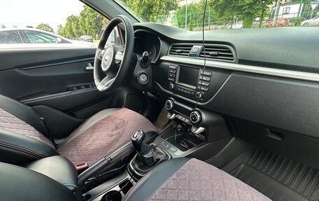 KIA Rio IV, 2018 год, 1 550 000 рублей, 8 фотография
