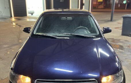 Audi A4, 2001 год, 465 000 рублей, 2 фотография