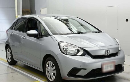 Honda Fit, 2021 год, 820 010 рублей, 5 фотография