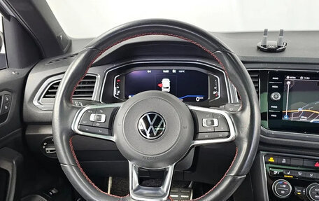 Volkswagen T-Roc I, 2022 год, 2 300 000 рублей, 7 фотография