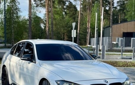 BMW 3 серия, 2014 год, 1 550 000 рублей, 1 фотография