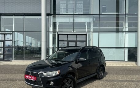 Mitsubishi Outlander III рестайлинг 3, 2011 год, 1 050 000 рублей, 1 фотография