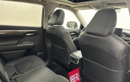 Toyota Highlander, 2025 год, 5 450 000 рублей, 13 фотография