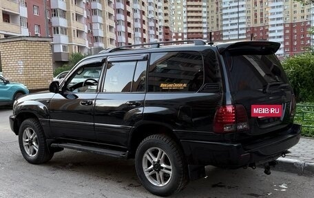 Toyota Land Cruiser 100 рестайлинг 2, 2006 год, 2 200 000 рублей, 3 фотография