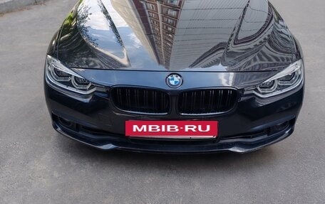 BMW 3 серия, 2017 год, 1 700 000 рублей, 3 фотография