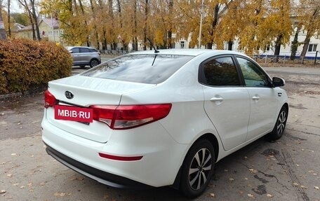 KIA Rio III рестайлинг, 2015 год, 1 034 000 рублей, 15 фотография