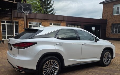 Lexus RX IV рестайлинг, 2022 год, 6 700 000 рублей, 2 фотография