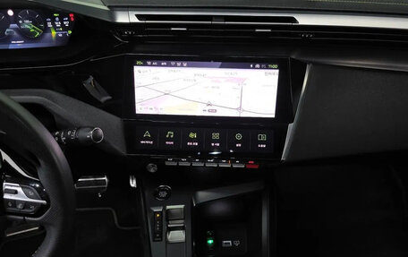 Peugeot 408, 2023 год, 2 300 000 рублей, 15 фотография