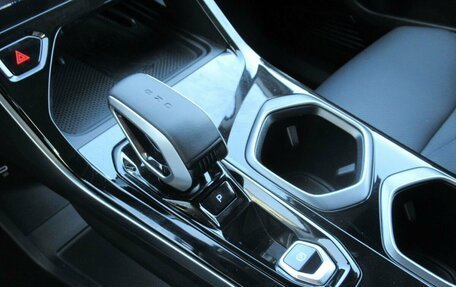 Geely Atlas, 2024 год, 3 100 000 рублей, 18 фотография