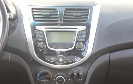Hyundai Solaris II рестайлинг, 2011 год, 749 000 рублей, 4 фотография