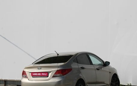 Hyundai Solaris II рестайлинг, 2011 год, 749 000 рублей, 2 фотография
