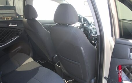 Hyundai Solaris II рестайлинг, 2011 год, 749 000 рублей, 3 фотография