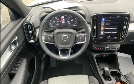 Volvo XC40 I, 2023 год, 2 733 623 рублей, 12 фотография