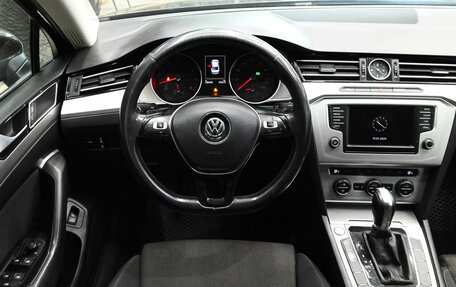 Volkswagen Passat B8 рестайлинг, 2015 год, 1 360 000 рублей, 12 фотография