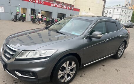 Honda Crosstour I рестайлинг, 2014 год, 2 200 000 рублей, 3 фотография