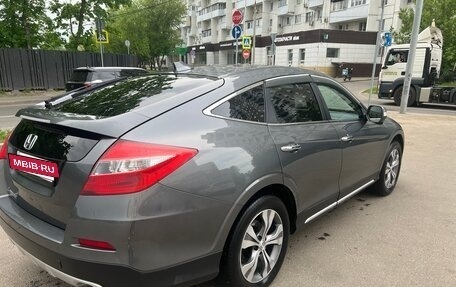 Honda Crosstour I рестайлинг, 2014 год, 2 200 000 рублей, 7 фотография