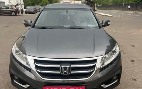 Honda Crosstour I рестайлинг, 2014 год, 2 200 000 рублей, 4 фотография