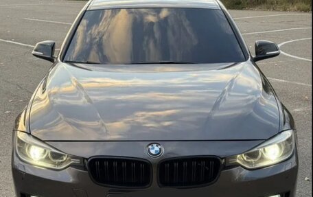 BMW 3 серия, 2012 год, 1 400 000 рублей, 2 фотография
