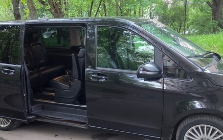 Mercedes-Benz V-Класс, 2017 год, 2 840 000 рублей, 11 фотография