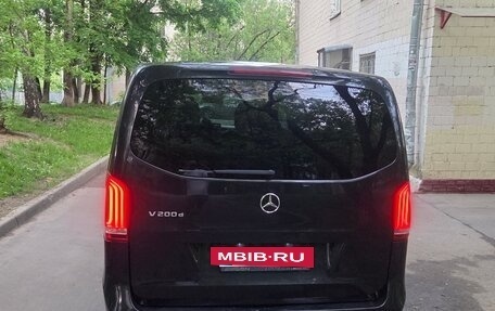 Mercedes-Benz V-Класс, 2017 год, 2 840 000 рублей, 8 фотография