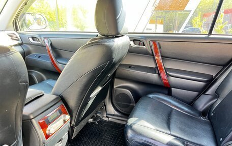 Toyota Highlander III, 2012 год, 1 765 000 рублей, 8 фотография