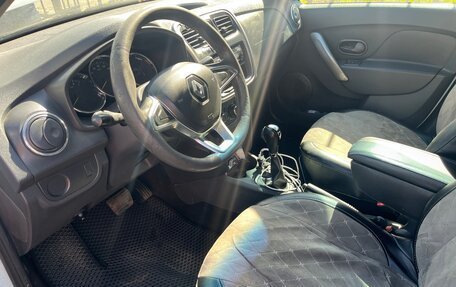 Renault Logan II, 2018 год, 430 000 рублей, 6 фотография