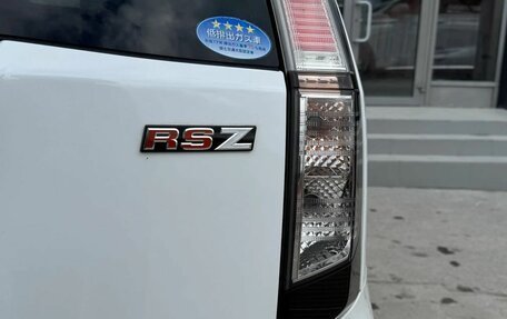 Honda Stream II, 2012 год, 1 300 000 рублей, 10 фотография