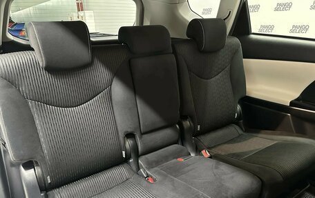 Toyota Prius Alpha I (ZVW40/41), 2017 год, 1 690 000 рублей, 4 фотография