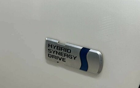 Toyota Prius Alpha I (ZVW40/41), 2017 год, 1 690 000 рублей, 18 фотография