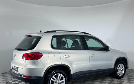 Volkswagen Tiguan I, 2011 год, 1 550 000 рублей, 5 фотография