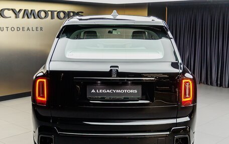 Rolls-Royce Cullinan, 2026 год, 77 000 000 рублей, 4 фотография
