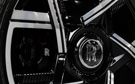Rolls-Royce Cullinan, 2026 год, 77 000 000 рублей, 12 фотография