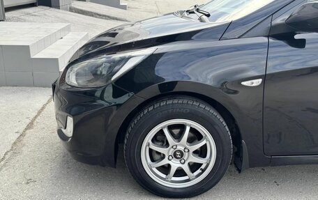 Hyundai Solaris II рестайлинг, 2012 год, 850 000 рублей, 10 фотография