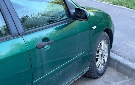 Ford Focus IV, 2001 год, 170 000 рублей, 3 фотография
