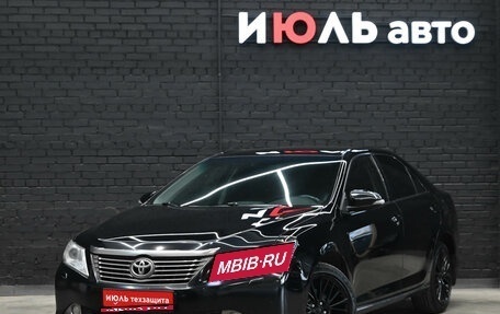 Toyota Camry, 2014 год, 1 900 000 рублей, 1 фотография