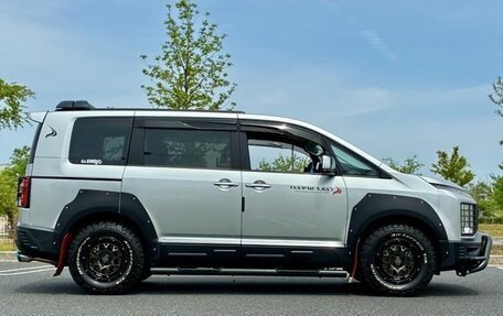 Mitsubishi Delica D:5 I, 2023 год, 2 419 000 рублей, 4 фотография