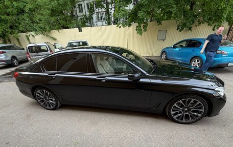 BMW 7 серия, 2017 год, 2 950 000 рублей, 4 фотография