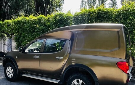 Mitsubishi L200 IV рестайлинг, 2010 год, 1 050 000 рублей, 4 фотография